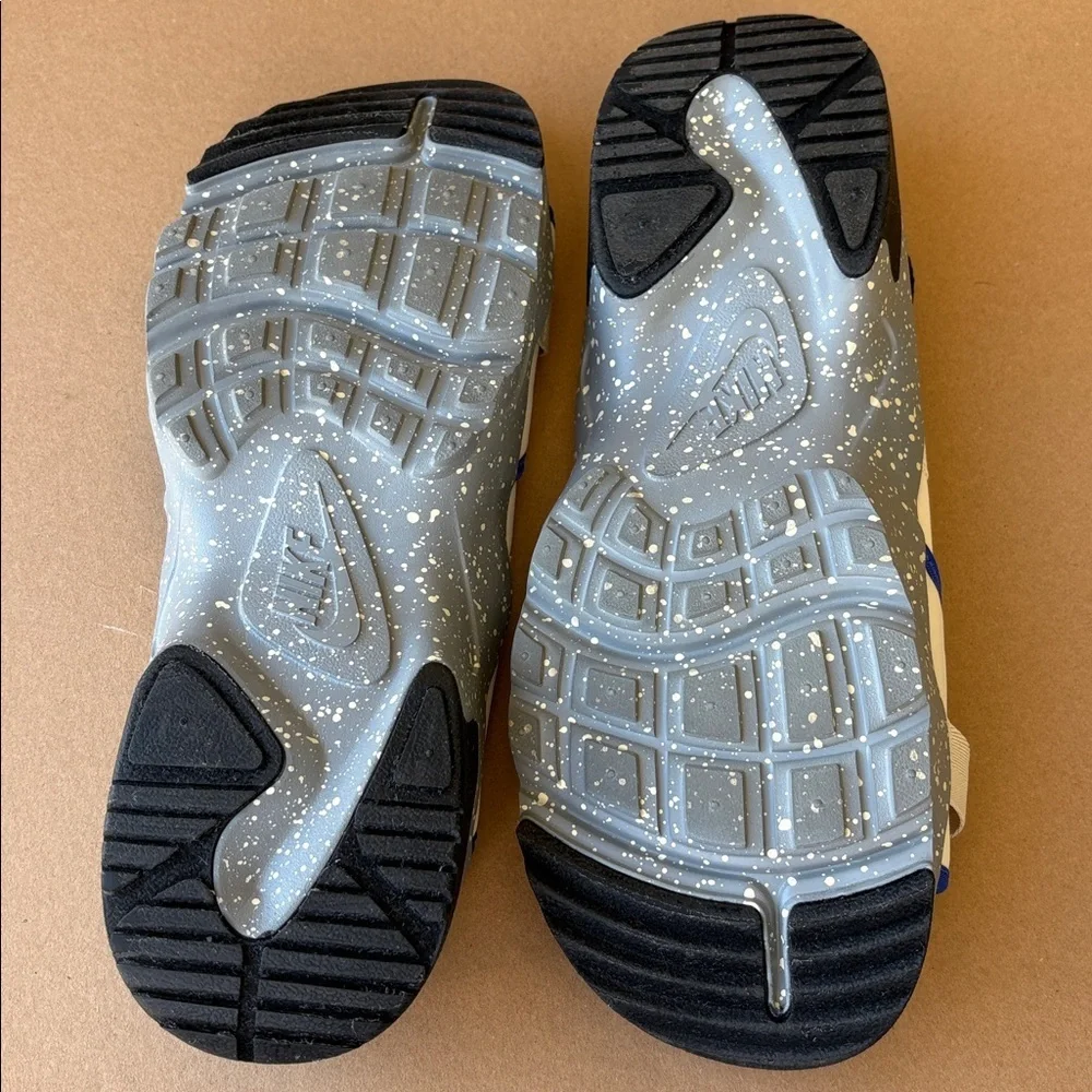 Nike Canyon Fossil men’s sandals